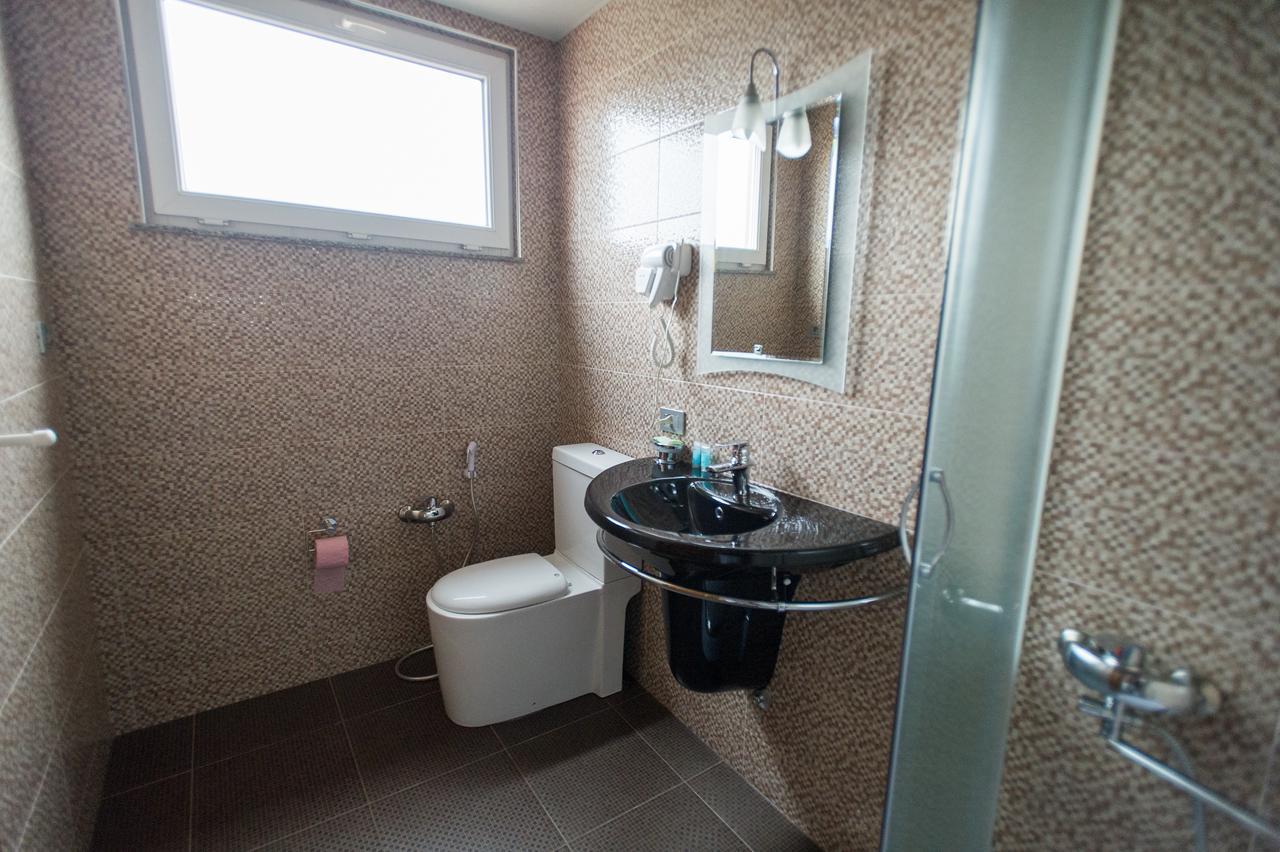 Hotel Amber Batumi Luaran gambar